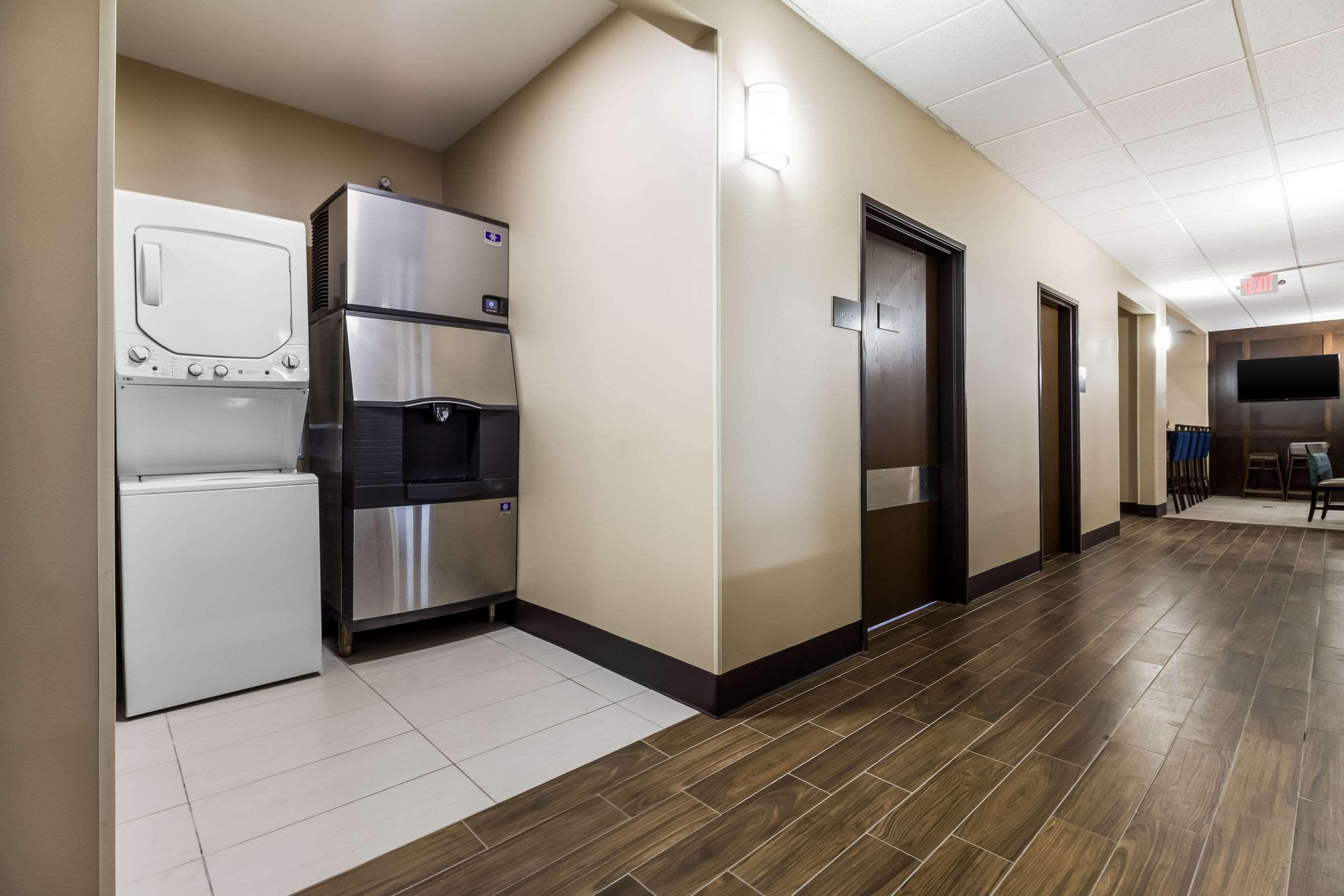 Comfort Suites - Sioux Falls Extérieur photo